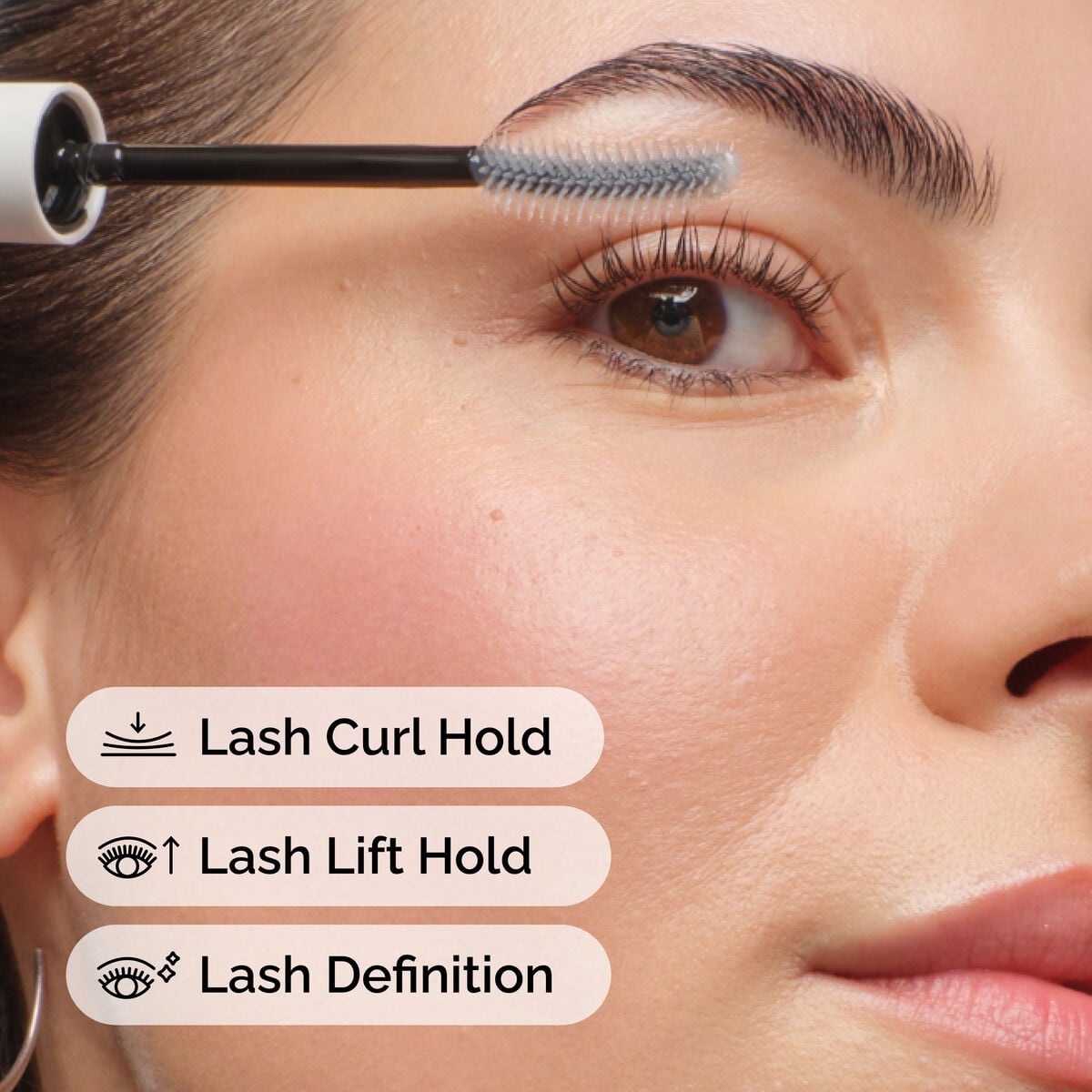 lash-curl-finisher-m5 ord-lash-curl-finisher-model-application-with-benefits.jpg